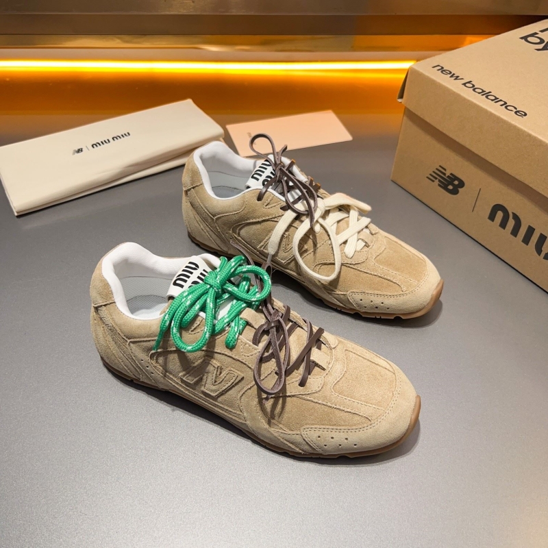 Miu Miu Casual Shoes